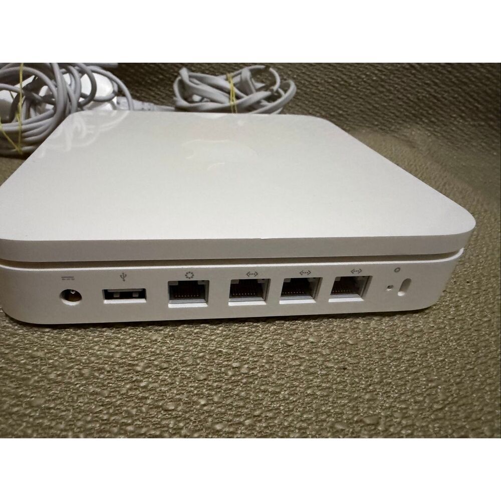 Apple AirPort Extreme Base Station A1354 Wireless Router WiFi Network - Picture 2 of 7